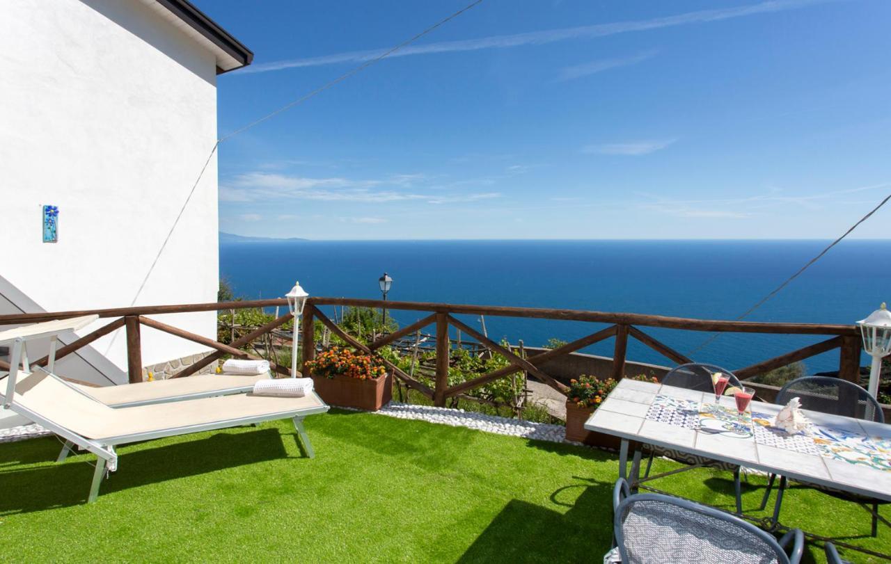Holidays Perla d'Amalfi Bagian luar foto