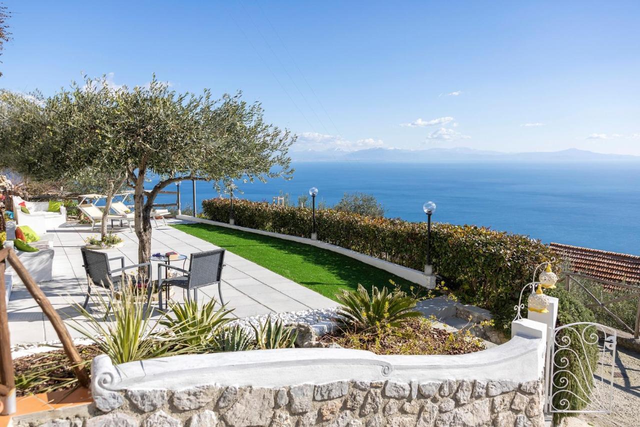 Holidays Perla d'Amalfi Bagian luar foto