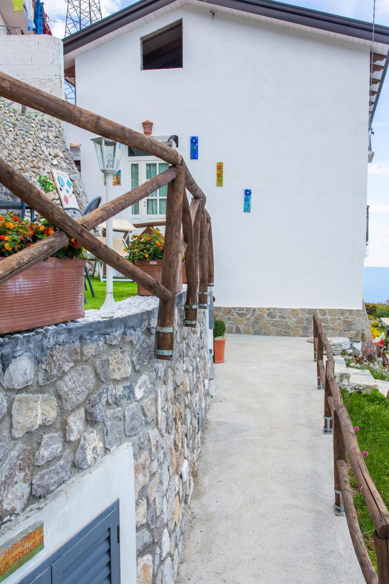 Holidays Perla d'Amalfi Bagian luar foto