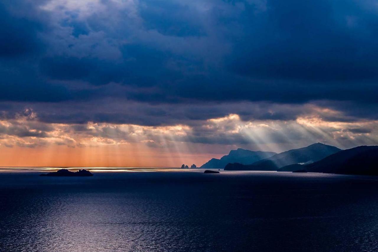 Holidays Perla d'Amalfi Bagian luar foto